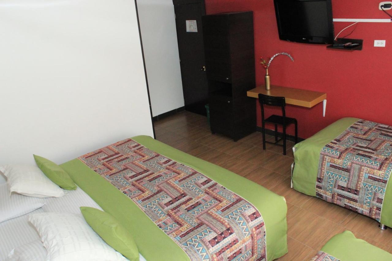 Hotel Cosmopolitan Богота Екстер'єр фото